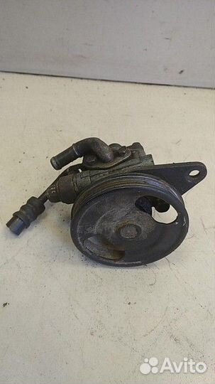 Насос гидроусилителя Mazda Familia