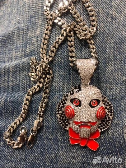 Кулон с фианитами