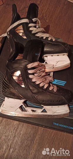 Коньки хоккейные True