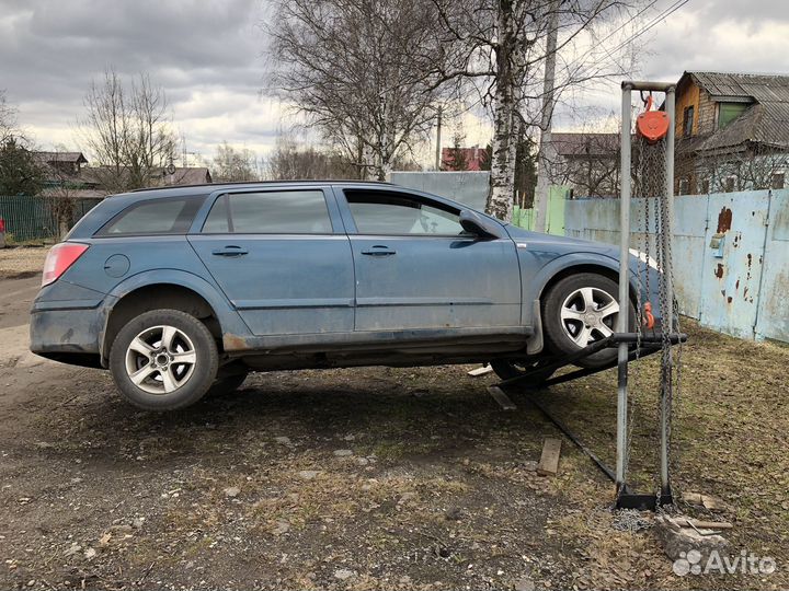 Автомобильный опрокидыватель