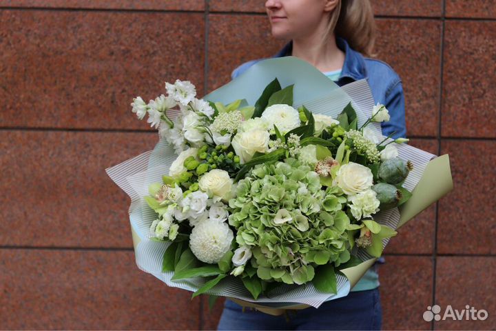 Оригинальный букеты цветов. Доставка или самовывоз