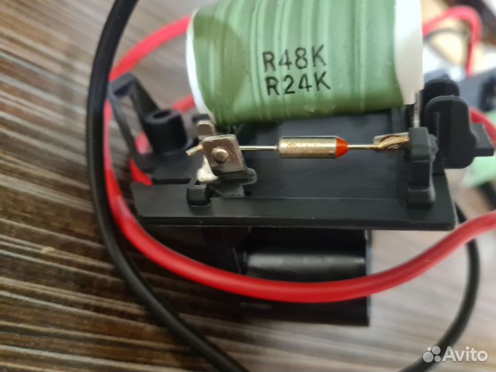 Резистор вентилятора Opel, Chevrolet Cruze