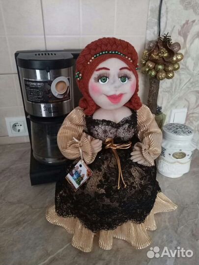 Кукла грелка на чайник