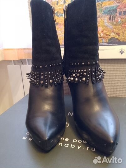 Зимние сапожки Carnaby размер 38