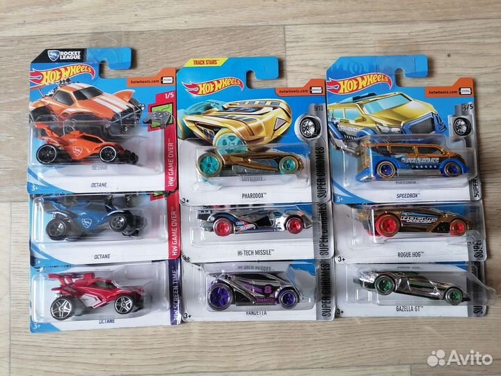 Разные машинки от Hot Wheels