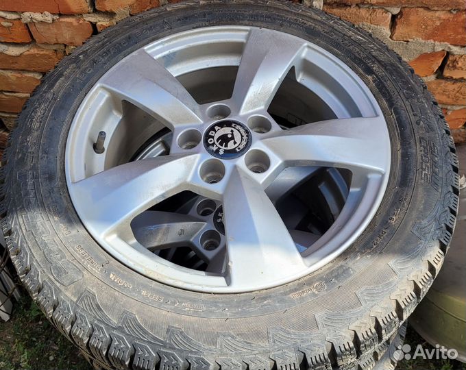 Зимние шины на дисках r15 skoda
