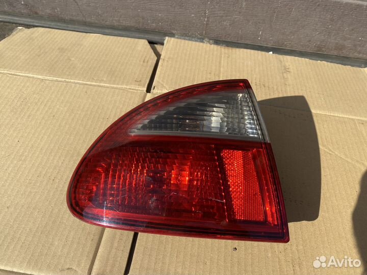 Фонарь задний левый Ceat Leon
