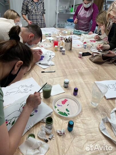 Выездной Мастер-класс по росписи футболки шоппера