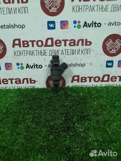 Форсунка топливная BMW 5 E39 рест. 2002 1427240