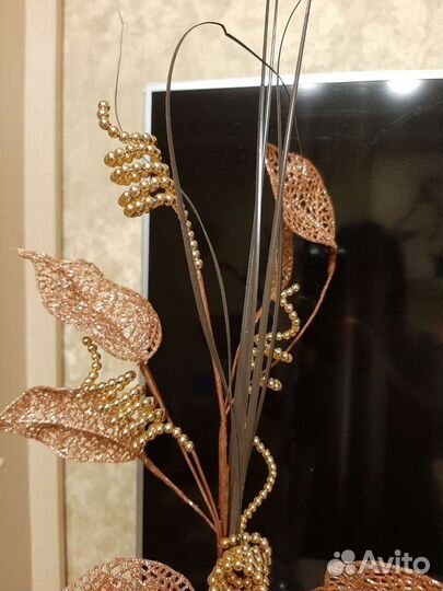 Новогодние декоративные ветки