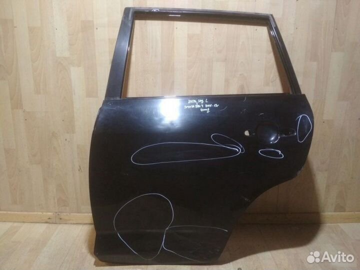 Дверь Toyota