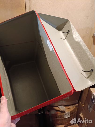 Кофр стеклопластиковый