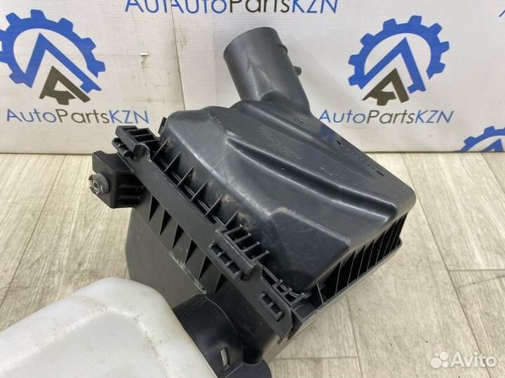 Корпус воздушного фильтра Subaru Forester SJ