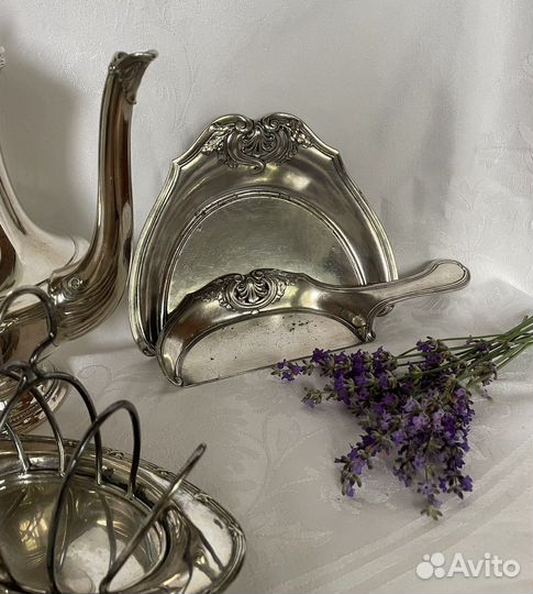 Антикварный набор совочков для крошек