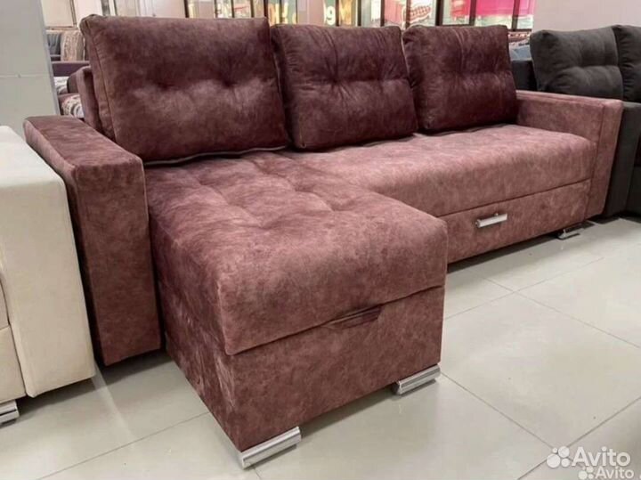 Диван угловой