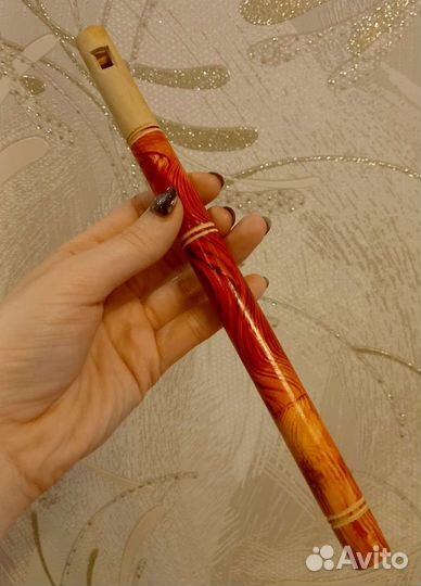 Деревянная дудочка