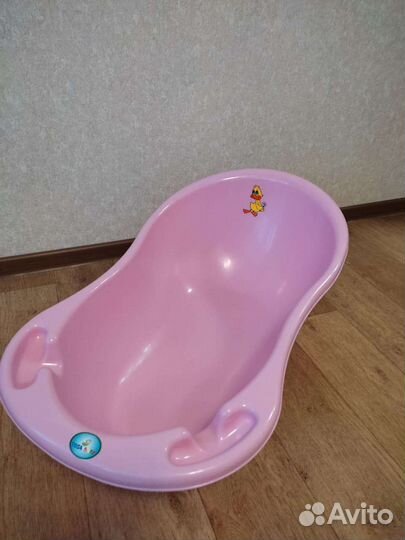Ванночка для купания с подставкой