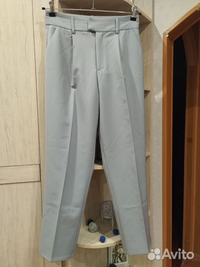 Комбинезон, брюки, джинсы, шорты и юбки