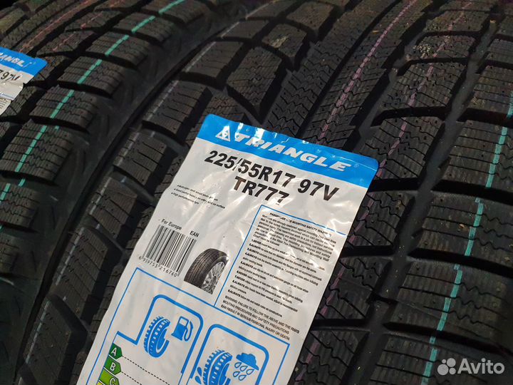 Triangle TR777 225/55 R17 98H