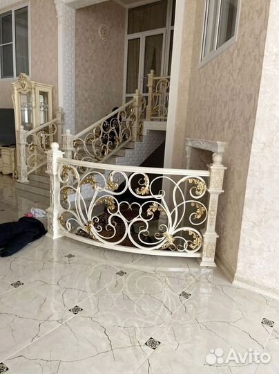 Перила для лестниц