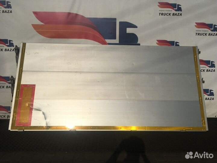 Дверь задняя правая Полуприцепы Wielton