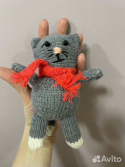 Мягкая игрушка котик