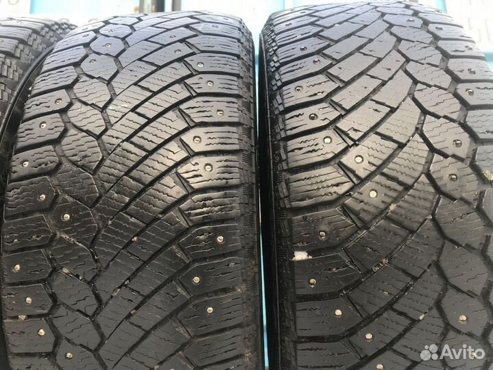 Continental Conti4x4IceContact 235/55 R17 107U