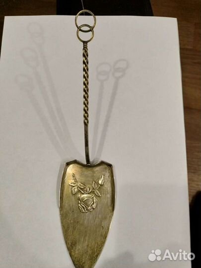 Серебряная лопатка для торта