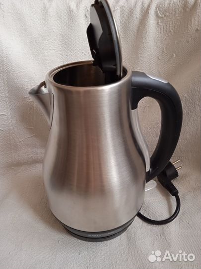 Чайник электрический1, 7 л