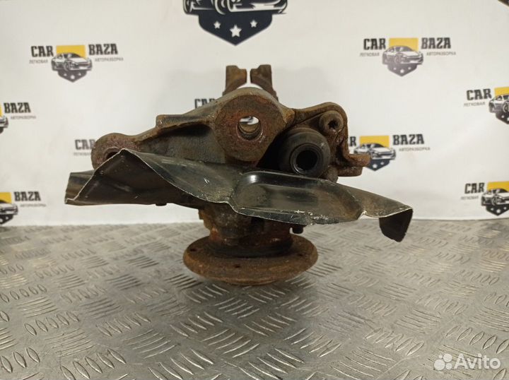 Кулак поворотный передний правый R BMW X1