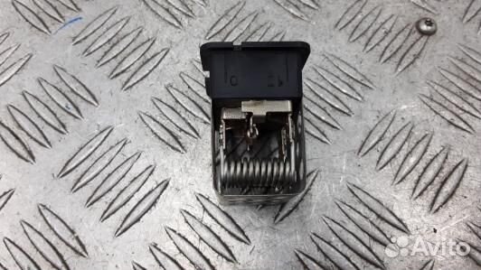 Реле вентилятора opel astra G (HSE11WV02)