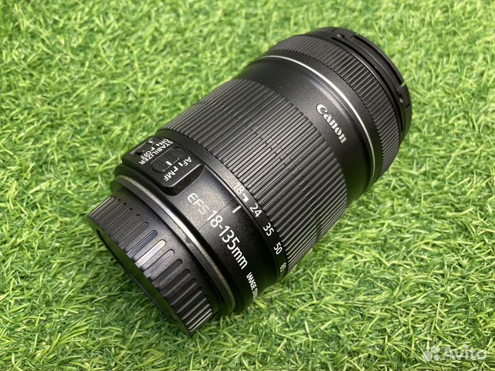 Canon EF-S 18-135mm 3.5-5.6 IS