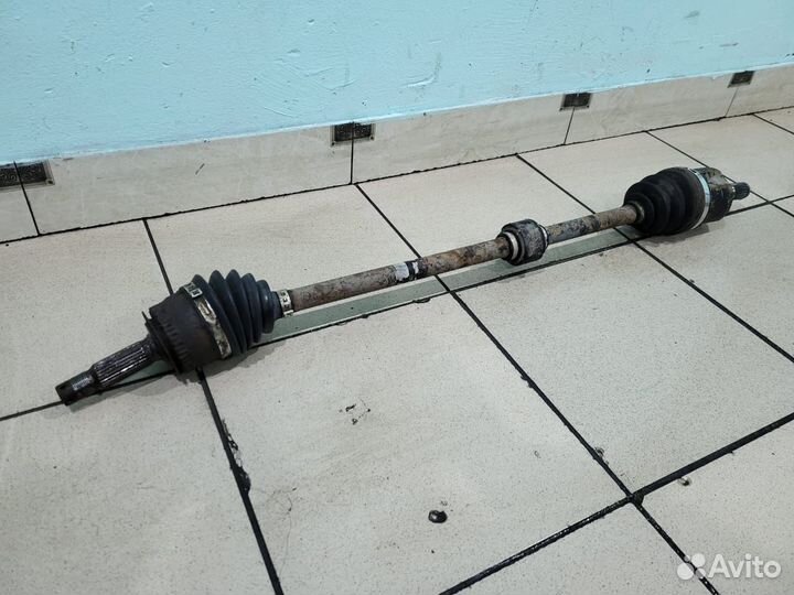 Привод передний правый Kia Cerato 1