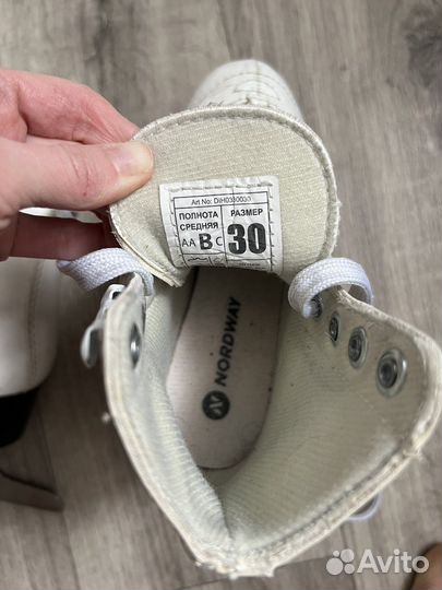 Коньки для девочки 30