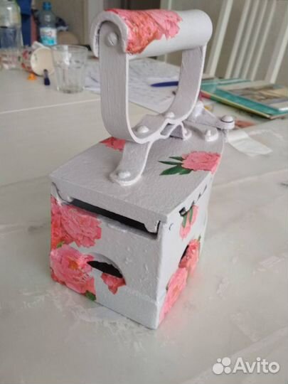 Утюг чугунный угольный