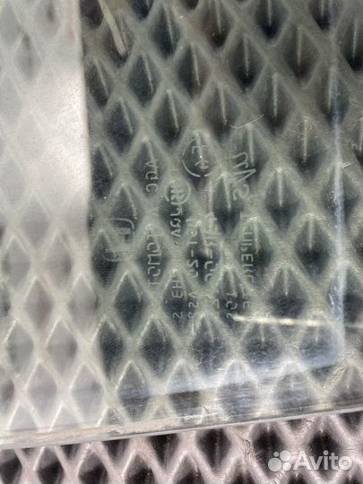 Стекло двери заднее правое Honda Accord 8 CU