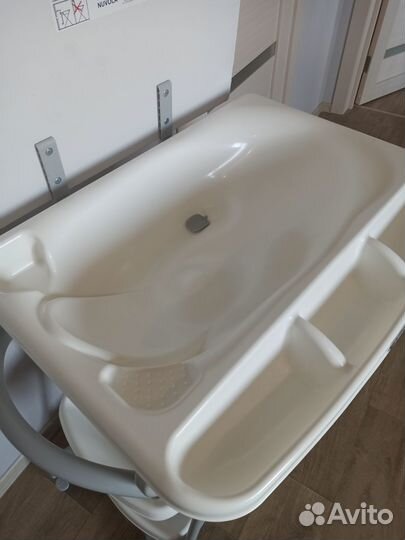 Пеленальный столик с ванночкой Cam Nuvola