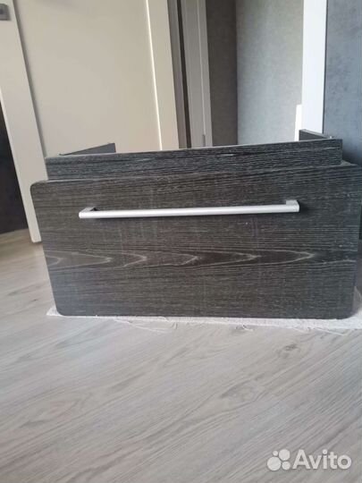 Раковина с тумбой и зеркалом бу