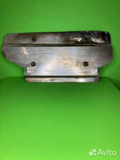 Экран теплозащитный DAF XF105