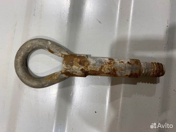 Буксировочный крюк Chevrolet Cruze J300 1.6 F16D3