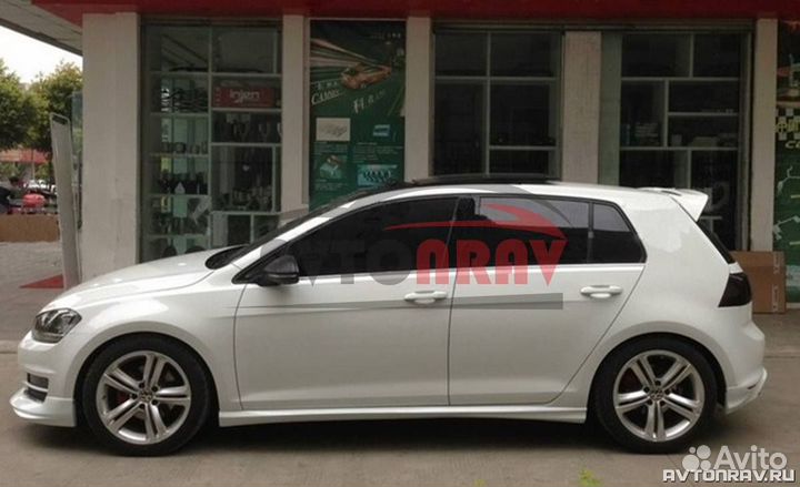 Пороги Oettinger для Volkswagen Golf 7 (5D) (Дорес