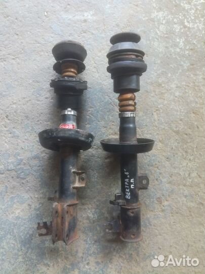 Амортизатор передний задний Опель Вектра Б