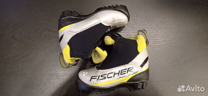 Детские лыжные ботинки Fischer NNN р. 28