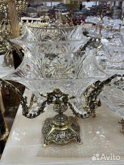 Ваза бронзовая с хрусталем