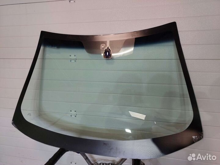 Лобовое стекло Mitsubishi Lancer 10