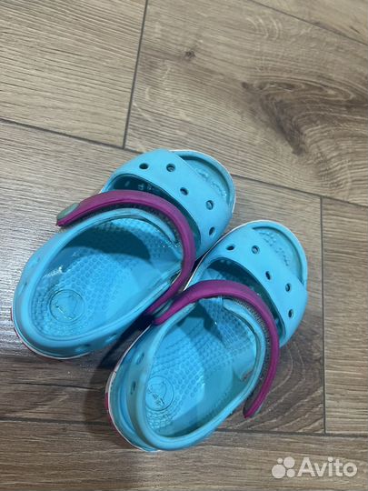 Сандалии crocs c6