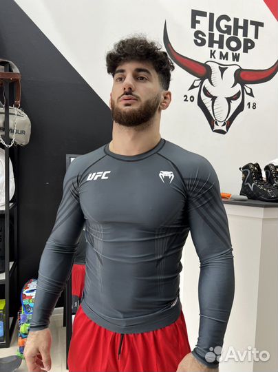 Рашгард venum
