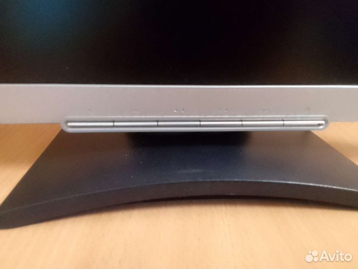 Монитор Benq Q7T4
