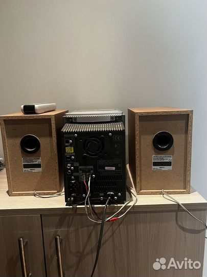 Музыкальный центр Сони смт-М373NT