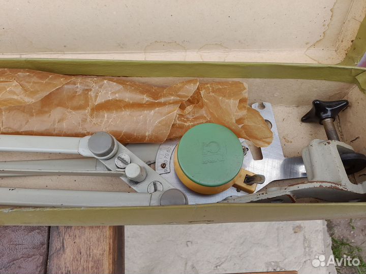 Чертёжный прибор СССР конструктор